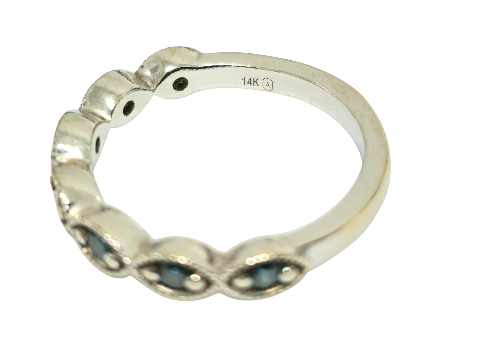 Vintage Blue Sapphire Band in 14k Gold