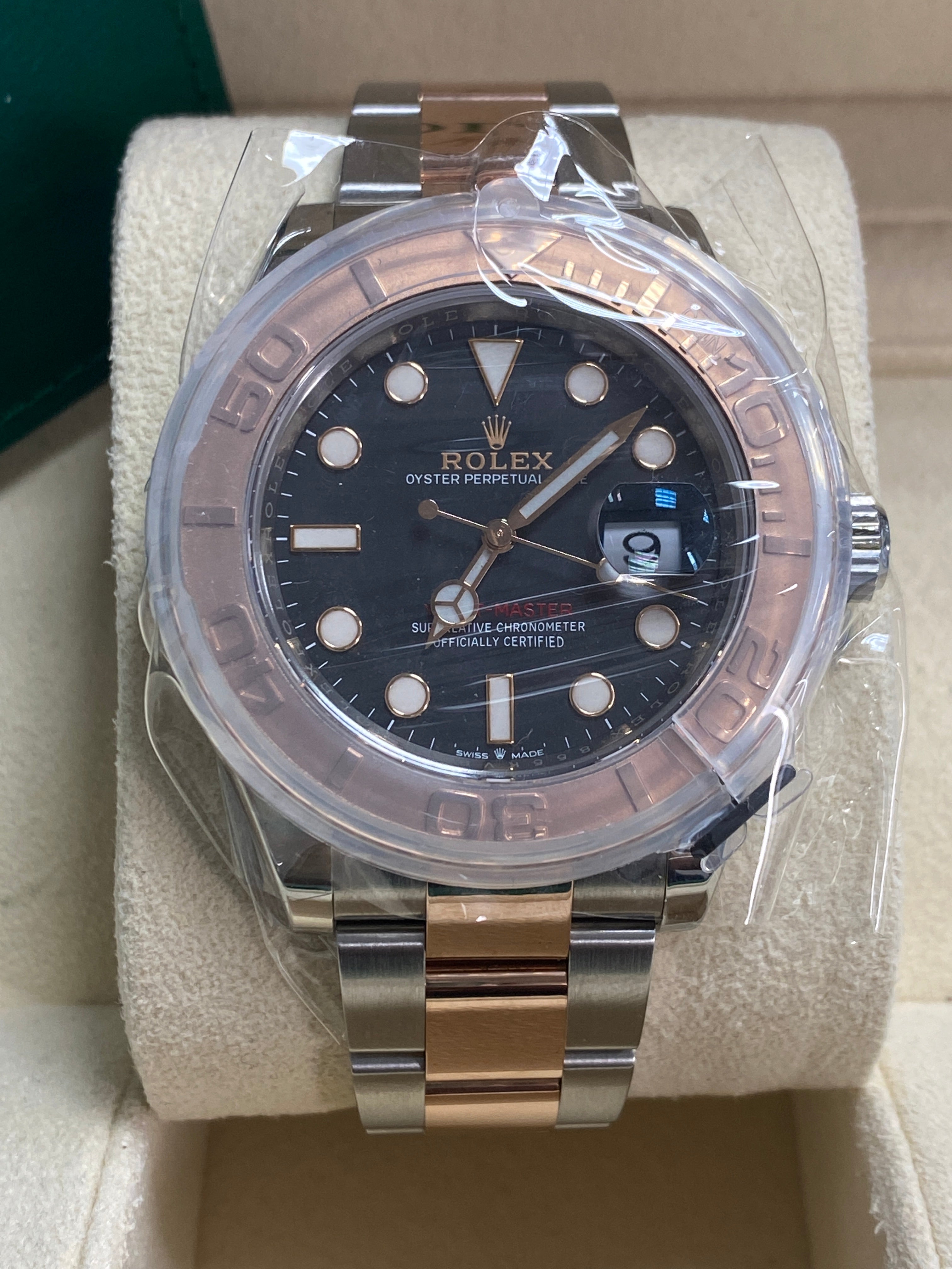 Rolex Yachtmaster Two Tone 40mm Menâ€™s Watch Full Set