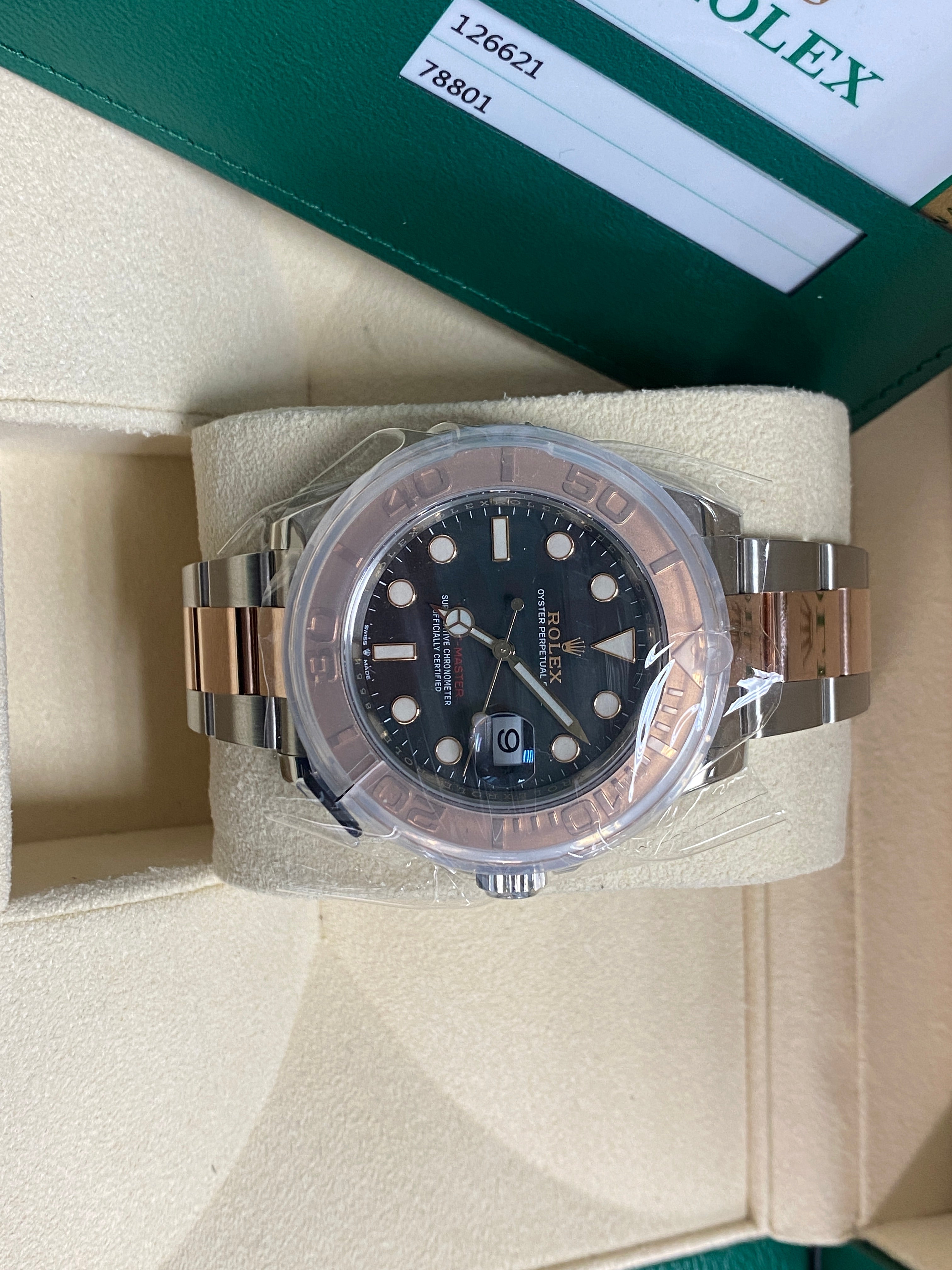 Rolex Yachtmaster Two Tone 40mm Menâ€™s Watch Full Set