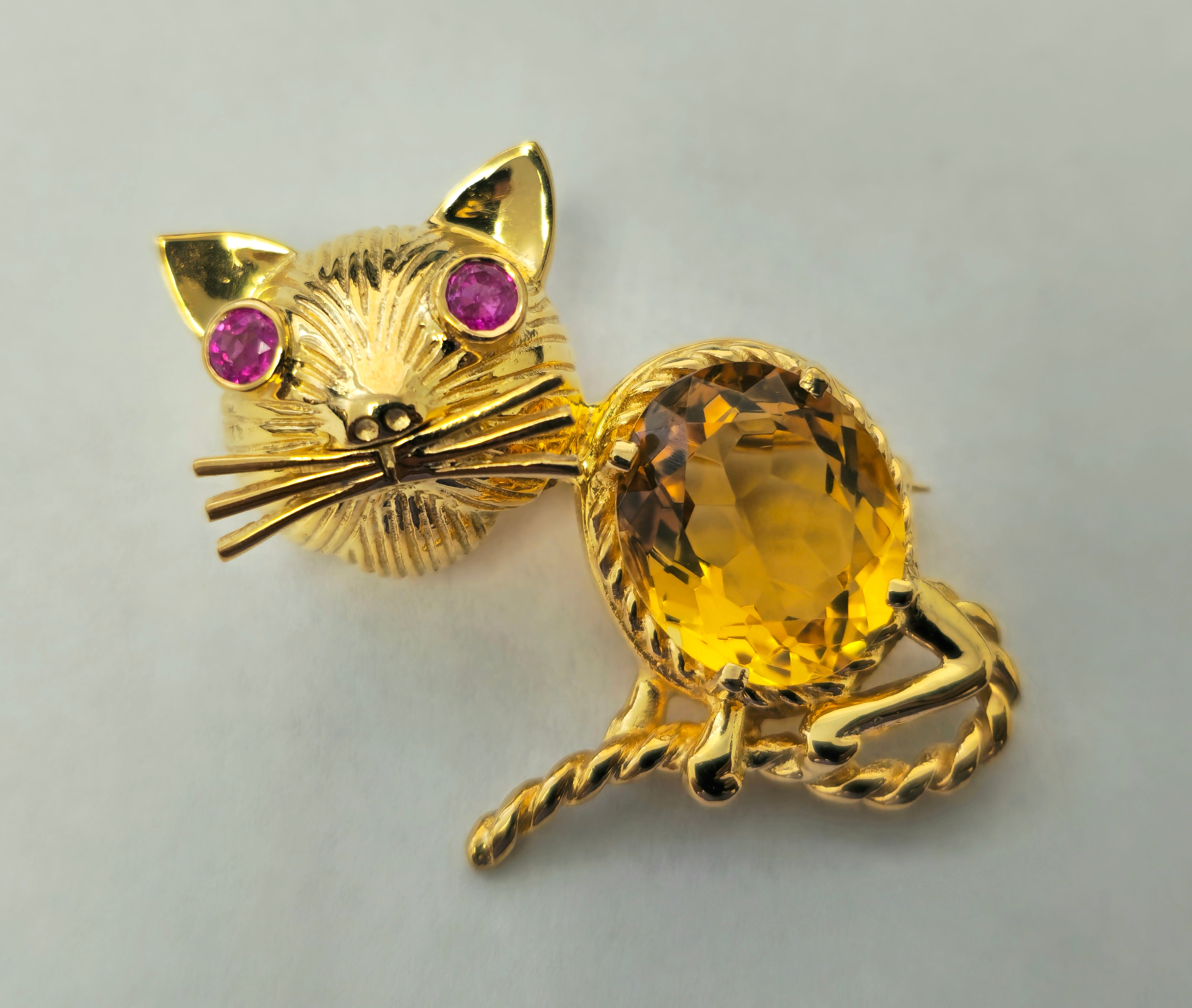 Cat Motif Ruby and Citrine Pin in 14k Yellow Gold