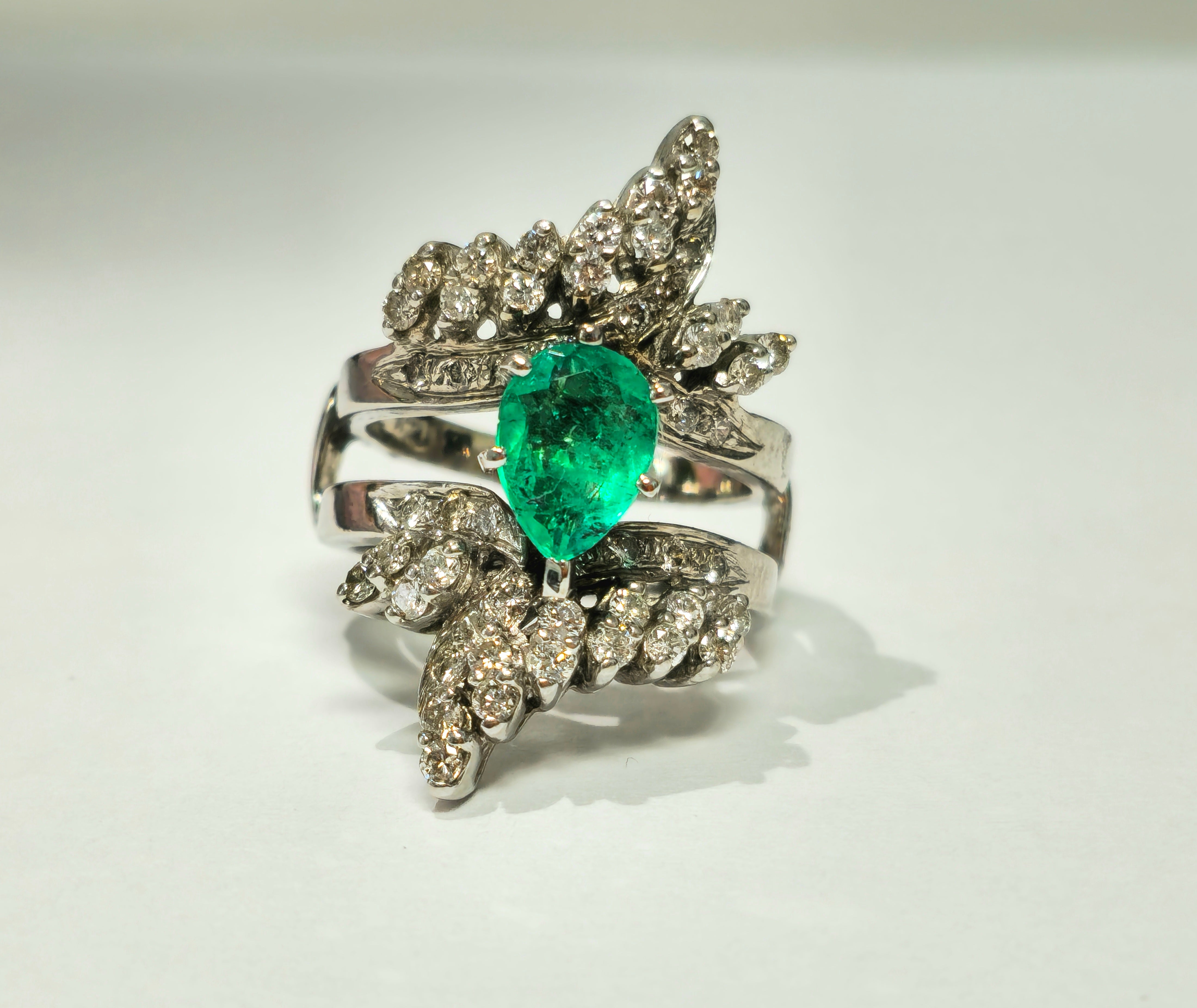 5.50 Carat Colombian Emerald Diamond Cocktail Ring