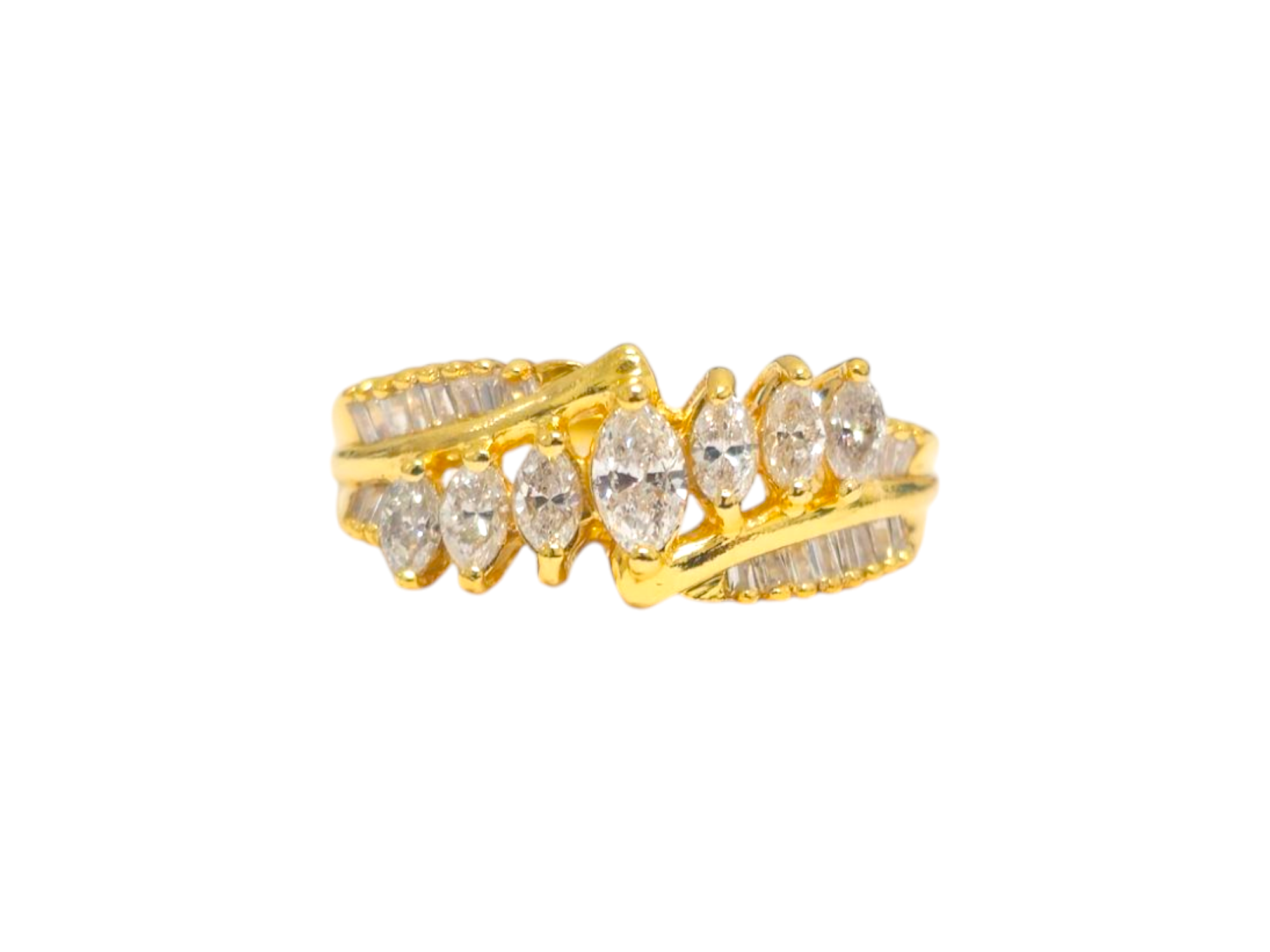 Vintage 1.50CWT Cluster Diamond Ring For Her in 14k Gold