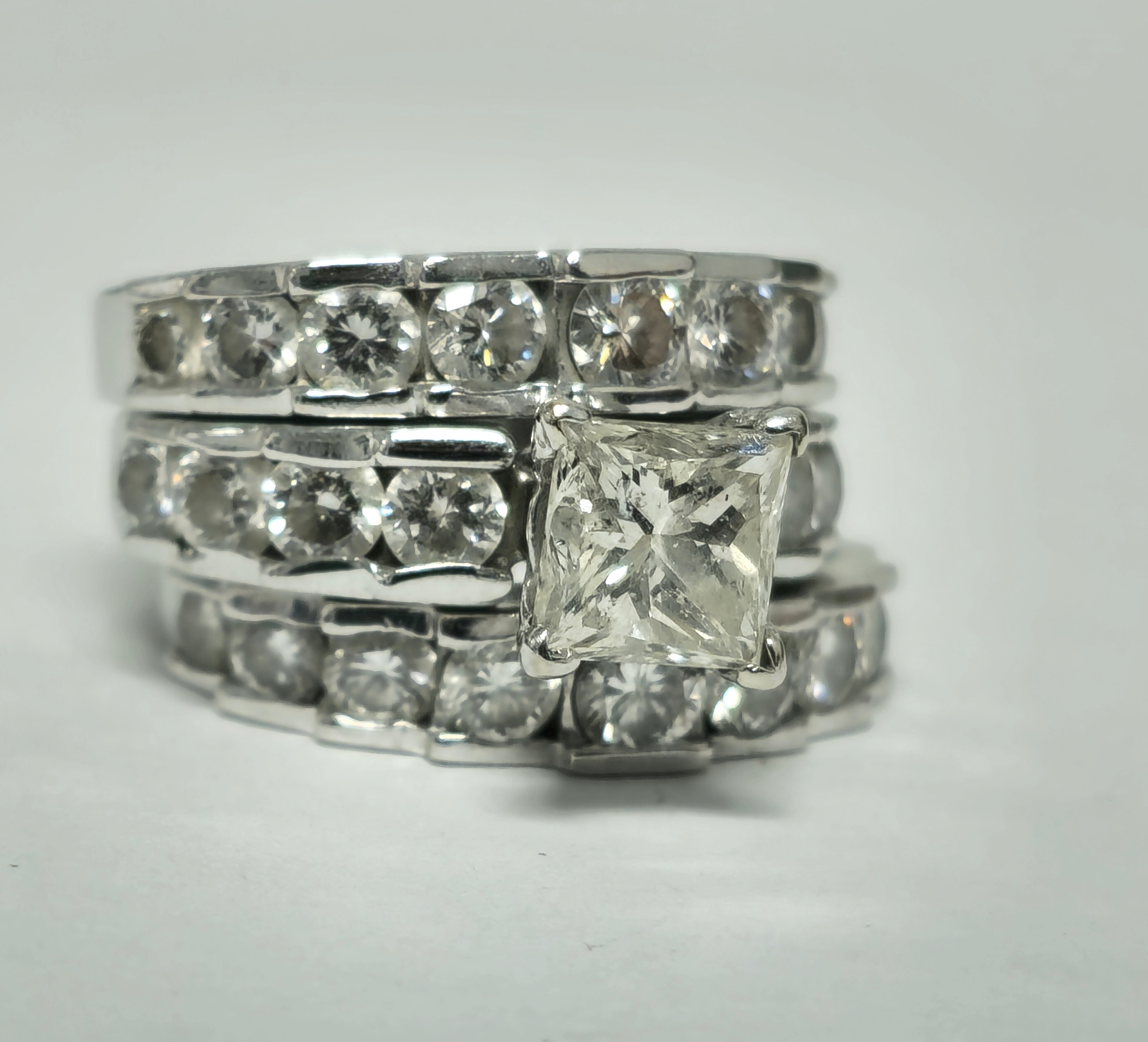 4.63 carat ENGAGEMENT RING Certified By GIA GEMOLOGIST