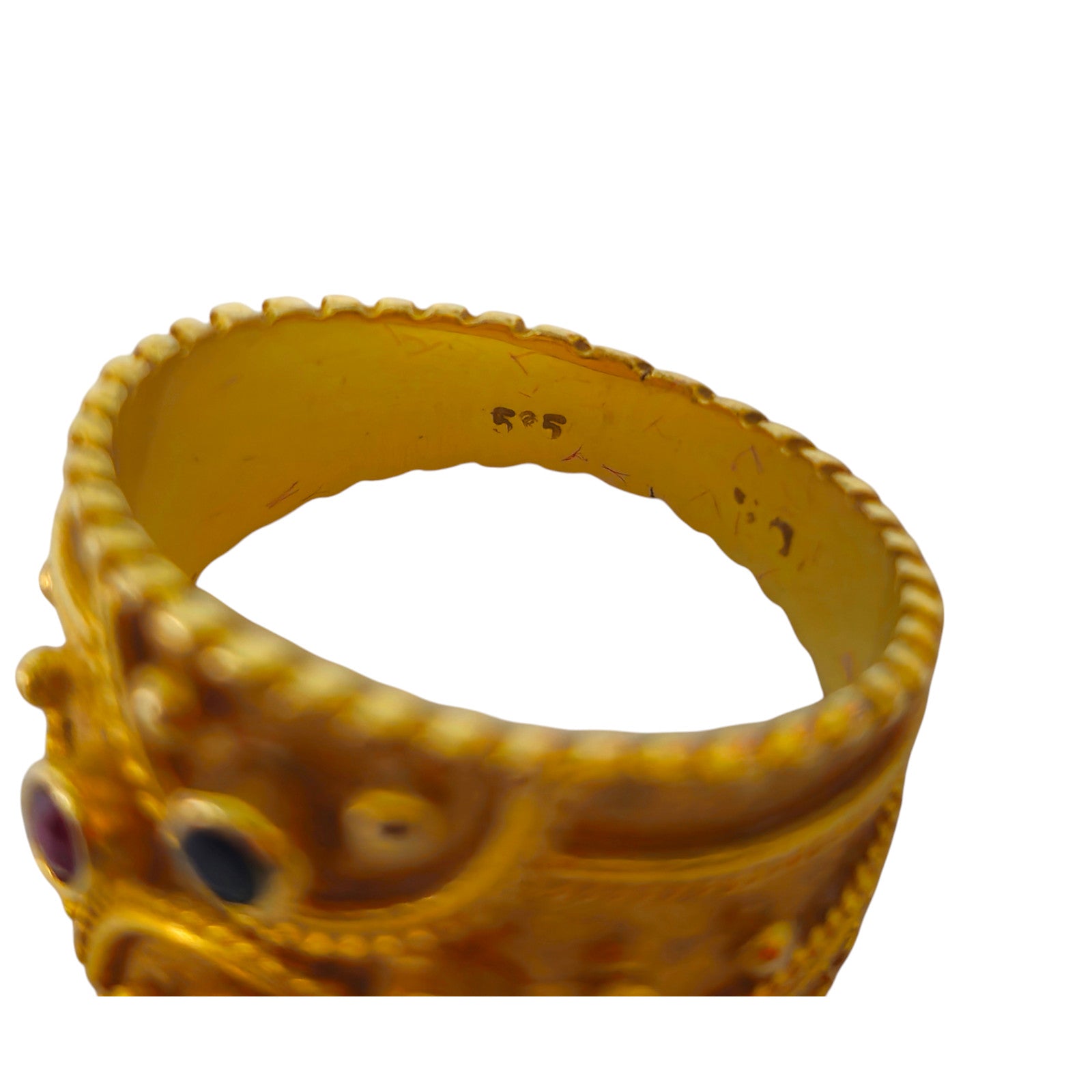 Collectible Mughal Style Sapphire & Gold Ring