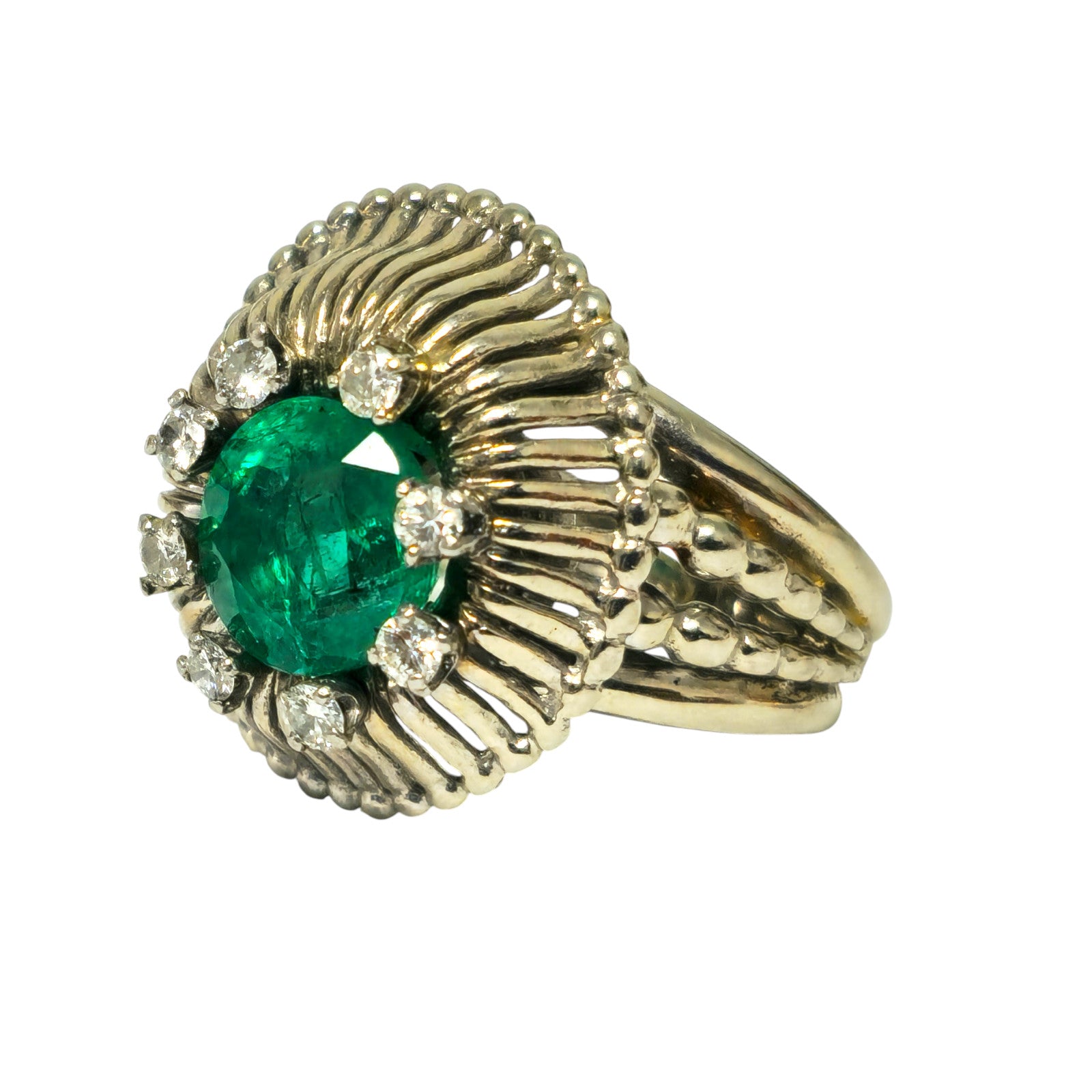100% natural 4.50 Carat Colombian Emerald & Diamond Ring
