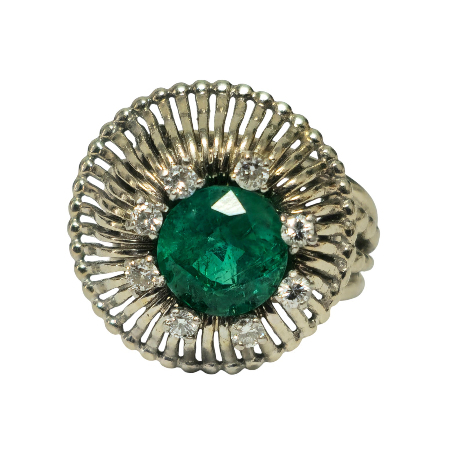 100% natural 4.50 Carat Colombian Emerald & Diamond Ring