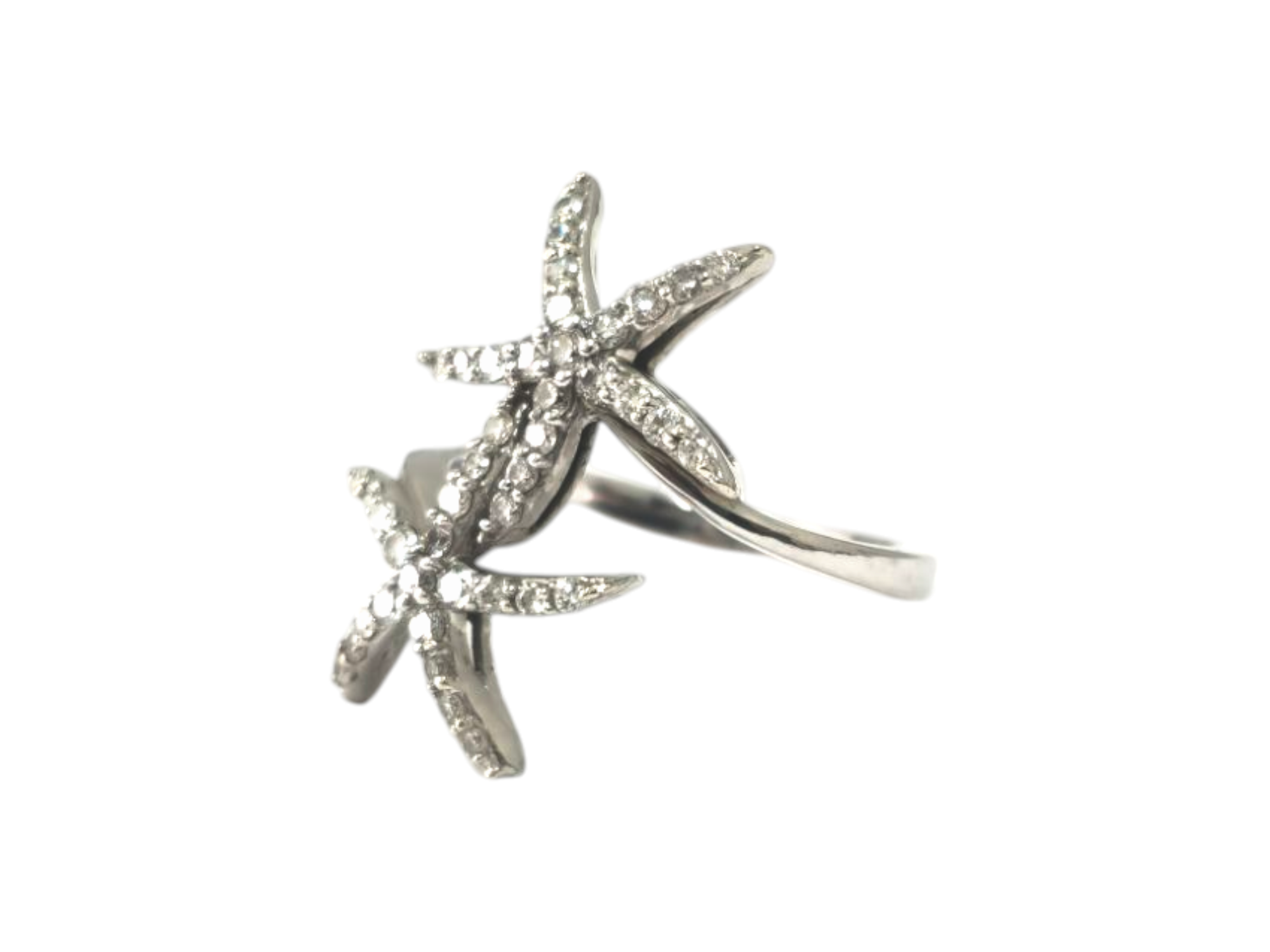 Star motif diamond ring in 14k white gold