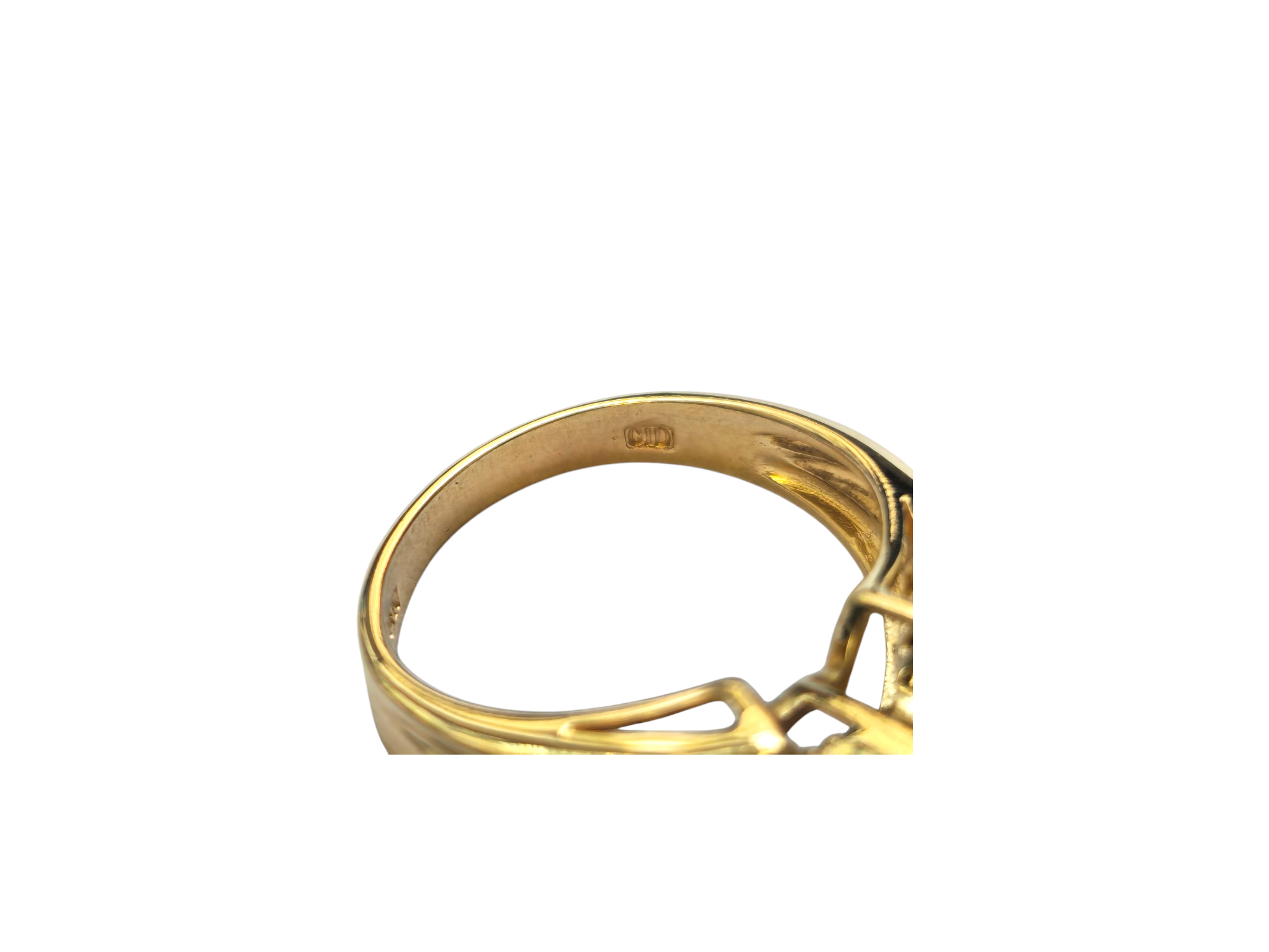 Natural 1.50 Carat Tanzanite & Diamond Ring