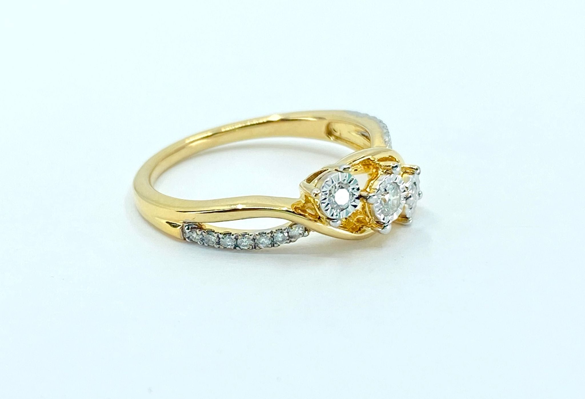 Natural 1/2 Carat Diamond Engagement Ring For Her in 14k Gold