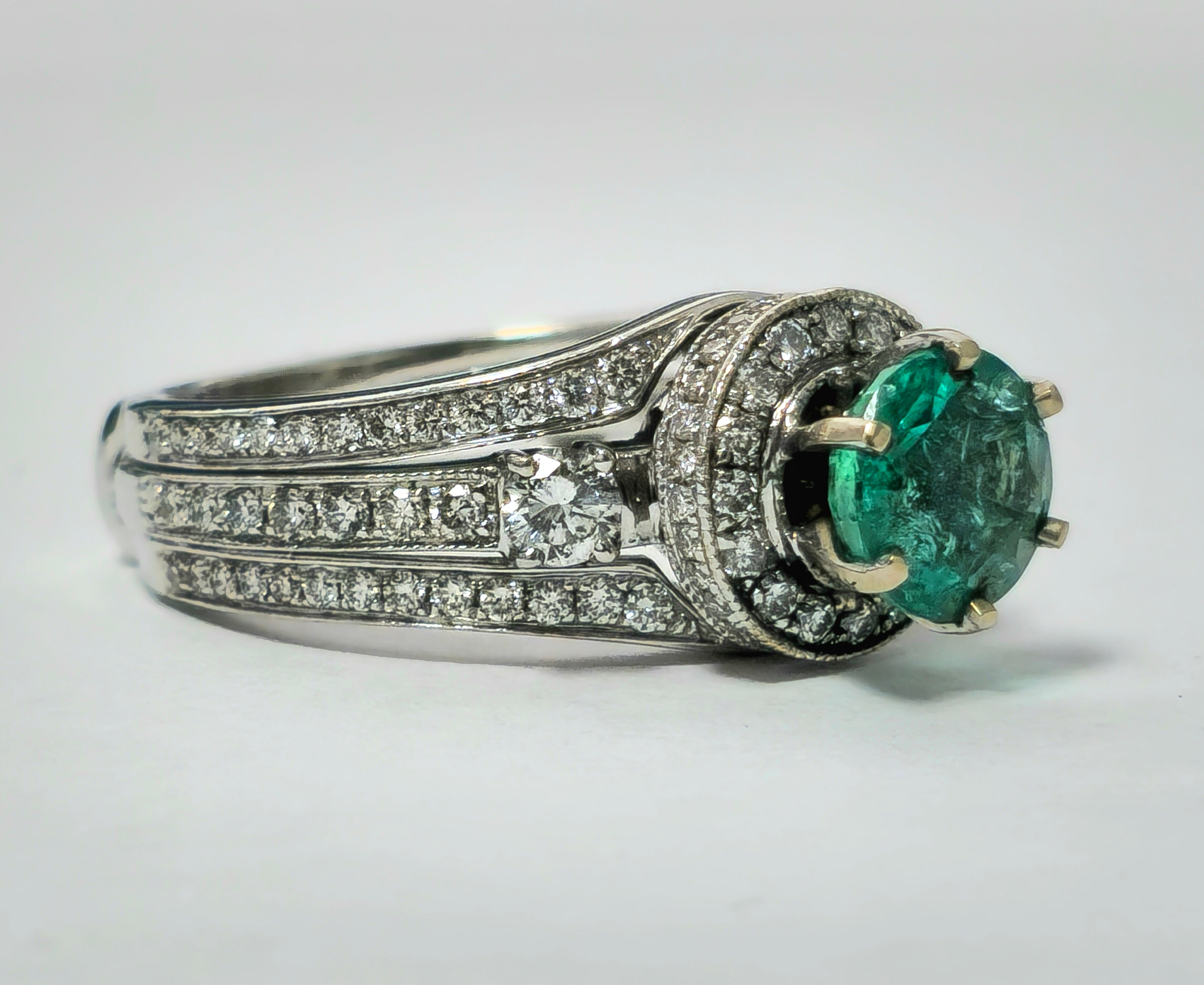 Art Deco, Emerald & Diamond Ring in 14k White Gold.