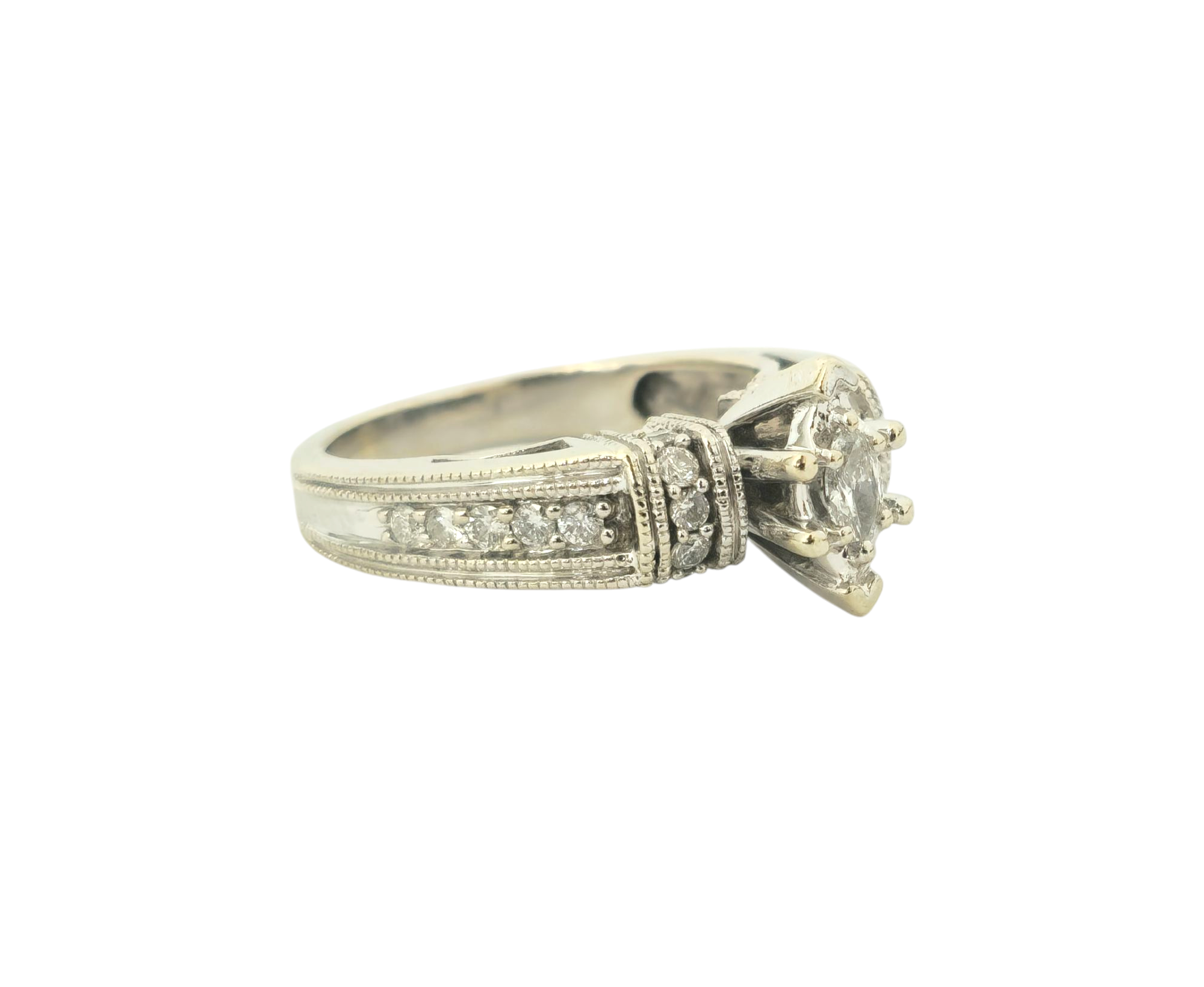 Art Deco Diamond Ring in 14k White Gold