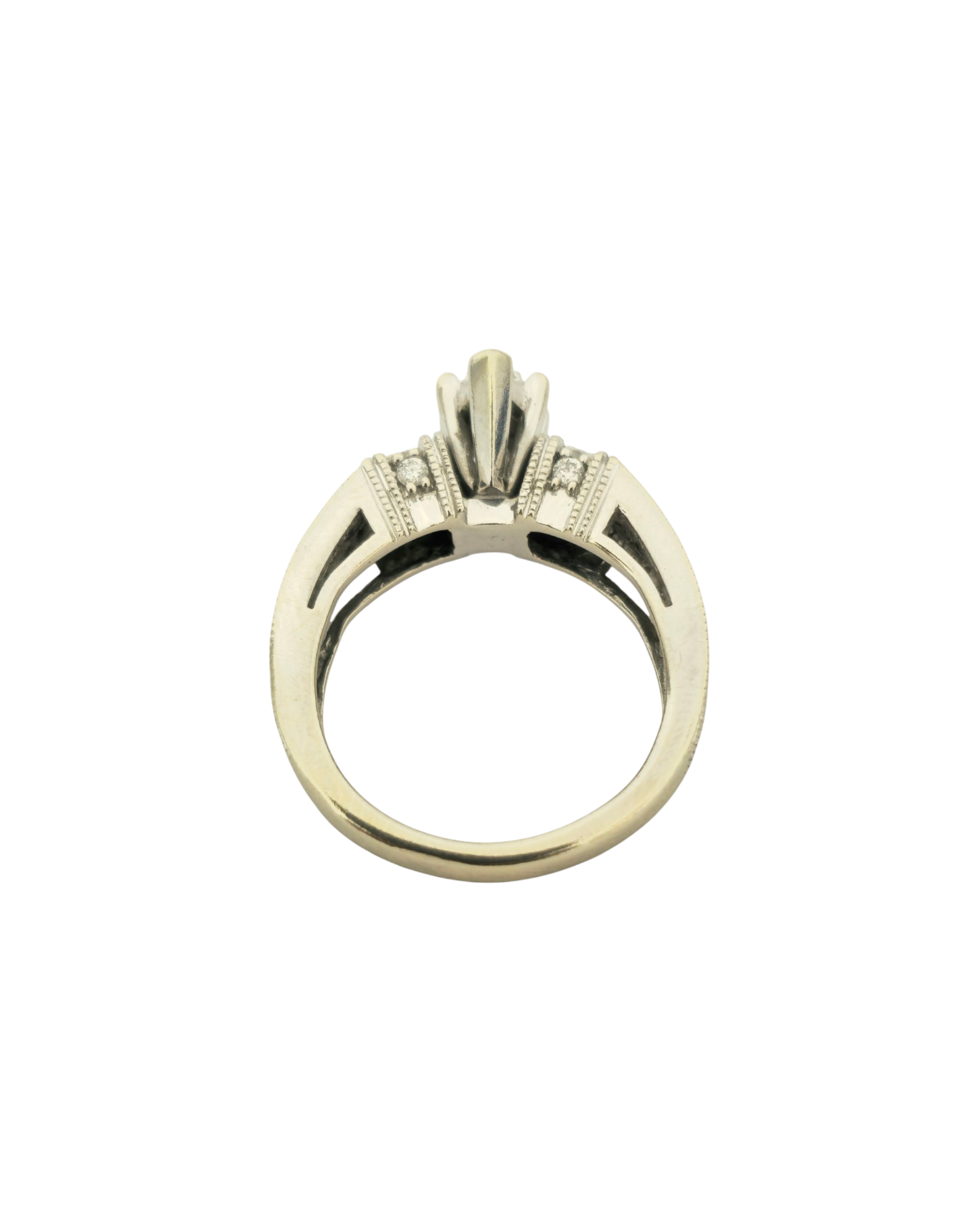 Art Deco Diamond Ring in 14k White Gold