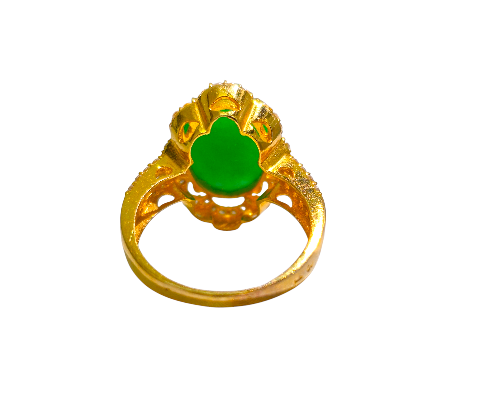 Jade & Diamond Ring in 18k Yellow Gold.