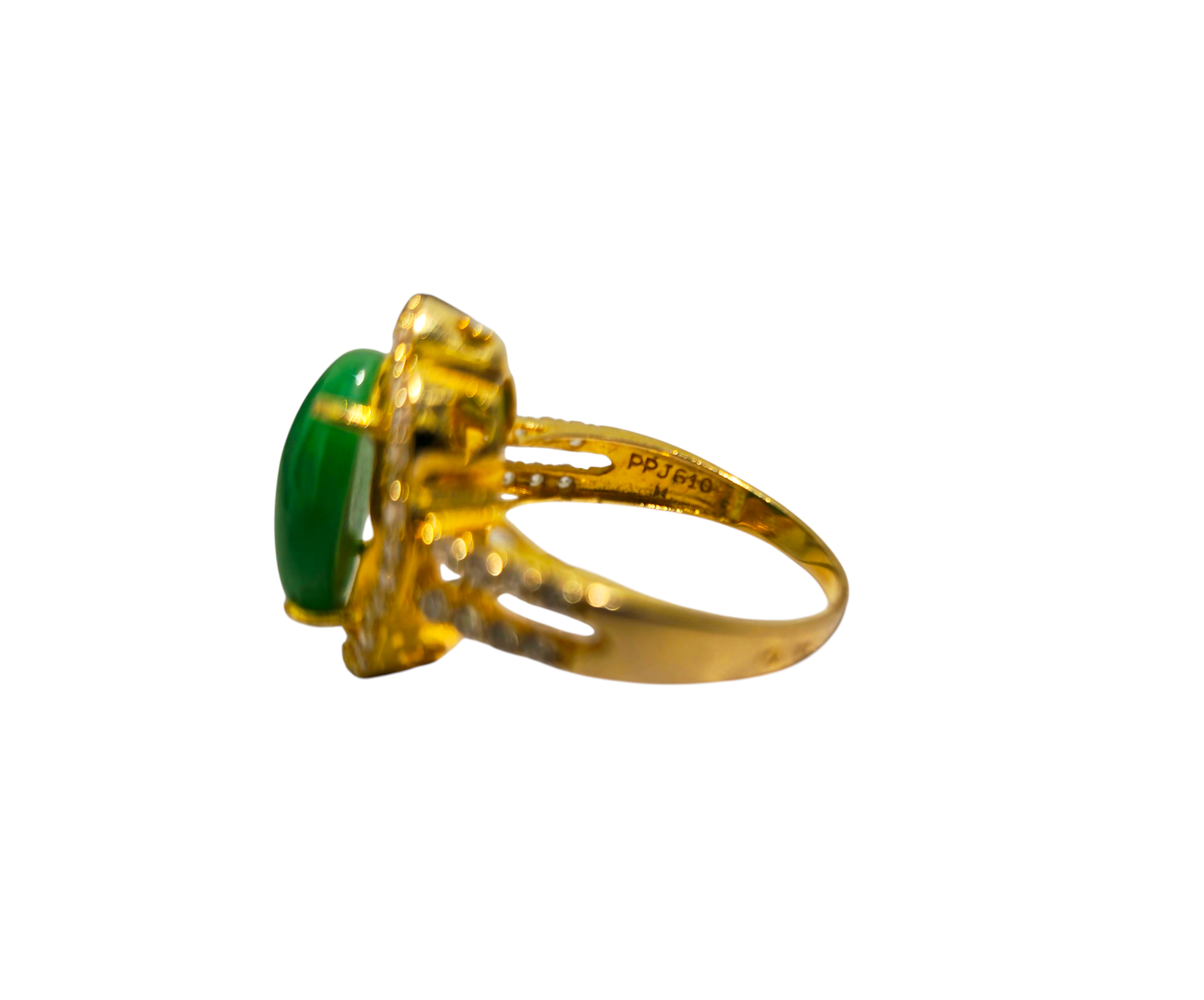 Jade & Diamond Ring in 18k Yellow Gold.