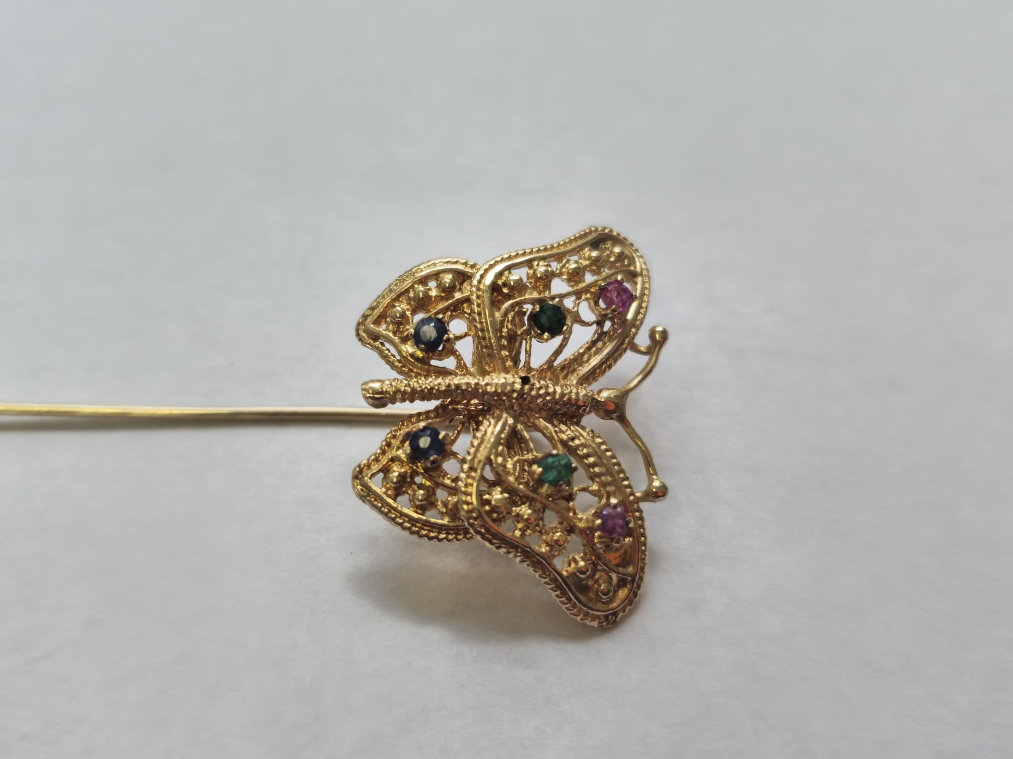 Butterlfy Motif Multi Gemstone Pin in 18k Yellow gold