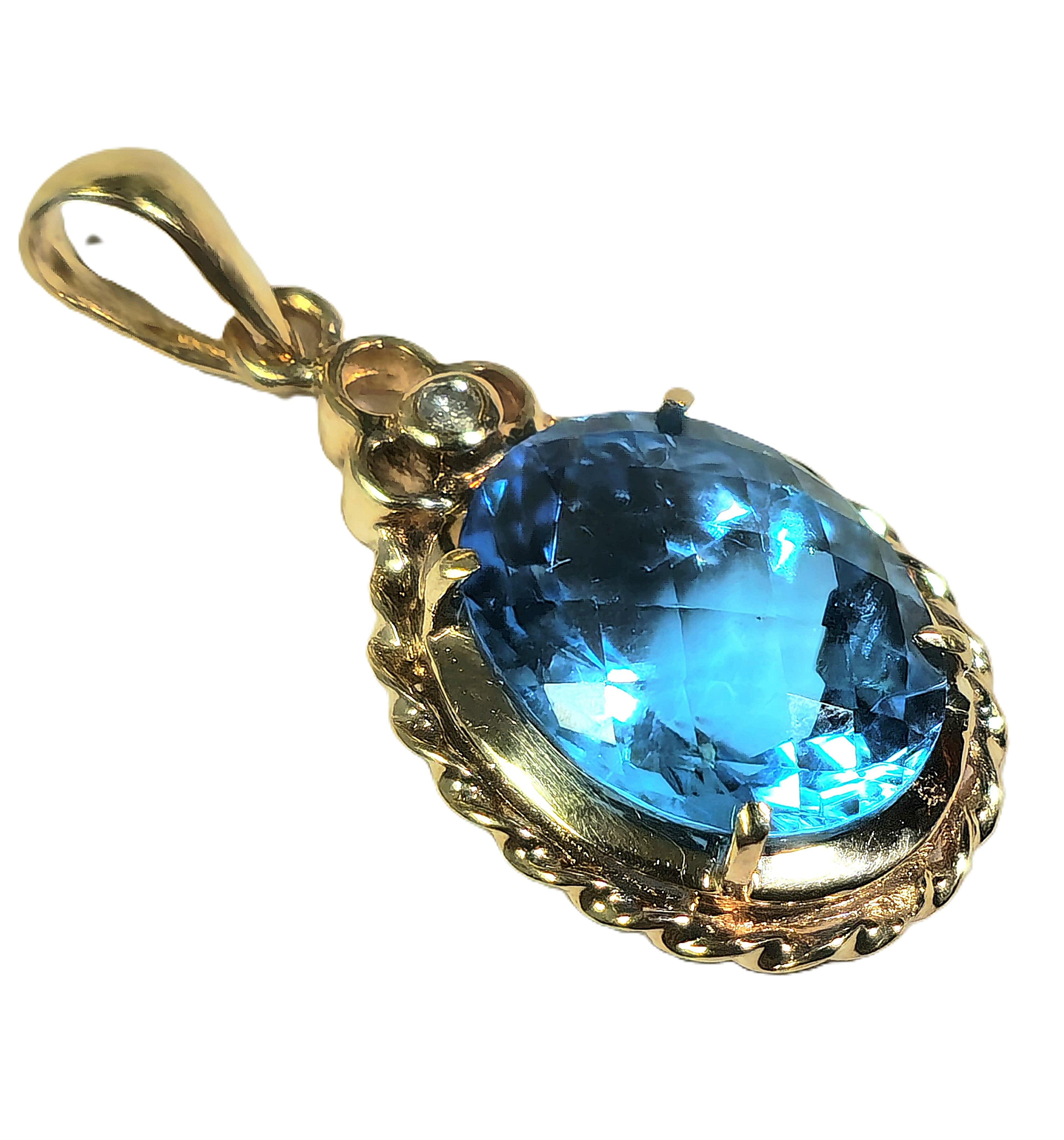 Vintage 3.50ct Aquamarine & Diamond Pendant in 14k Gold