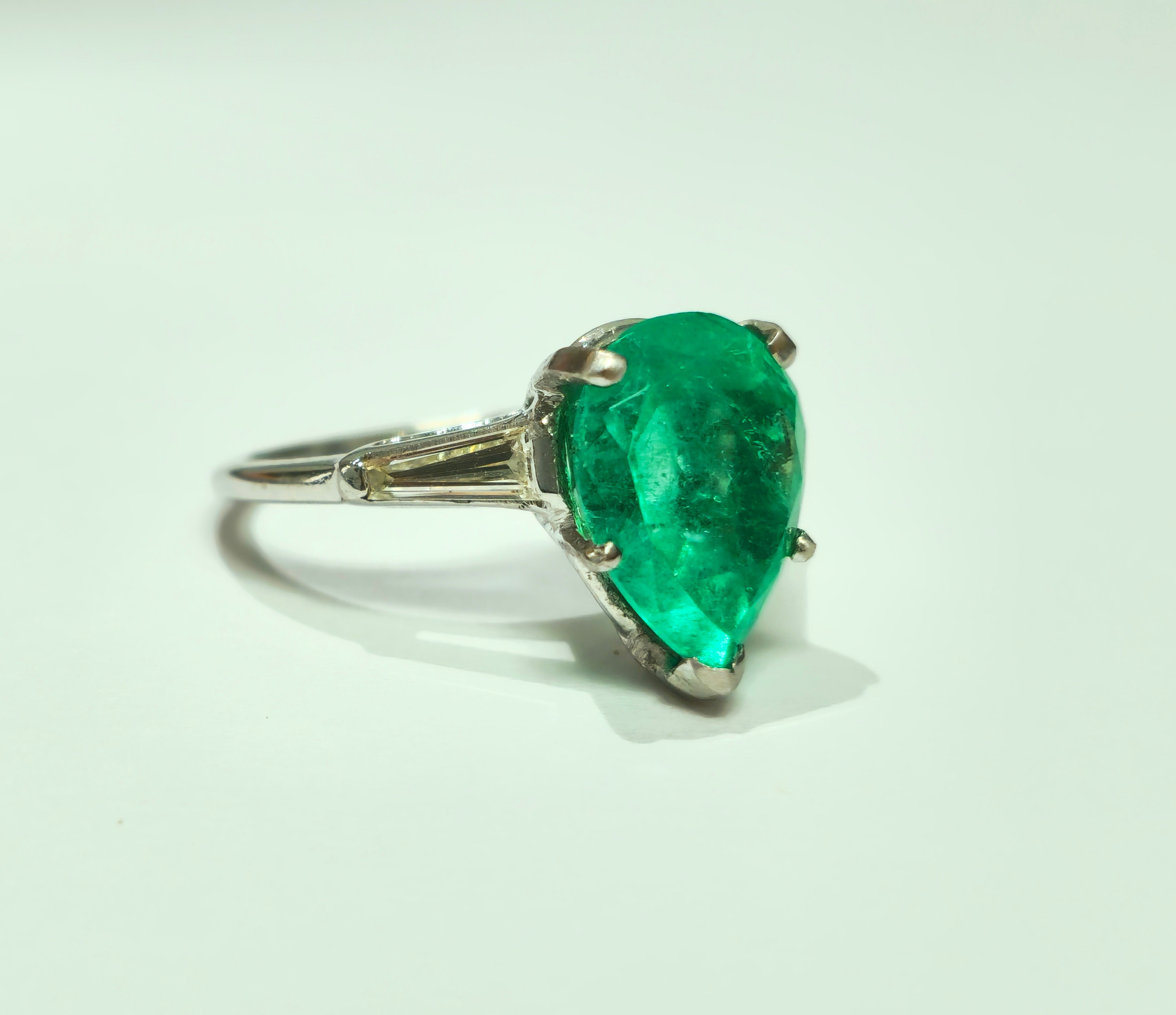 Vintage Emerald & Diamond Platinum Ring (Certified)