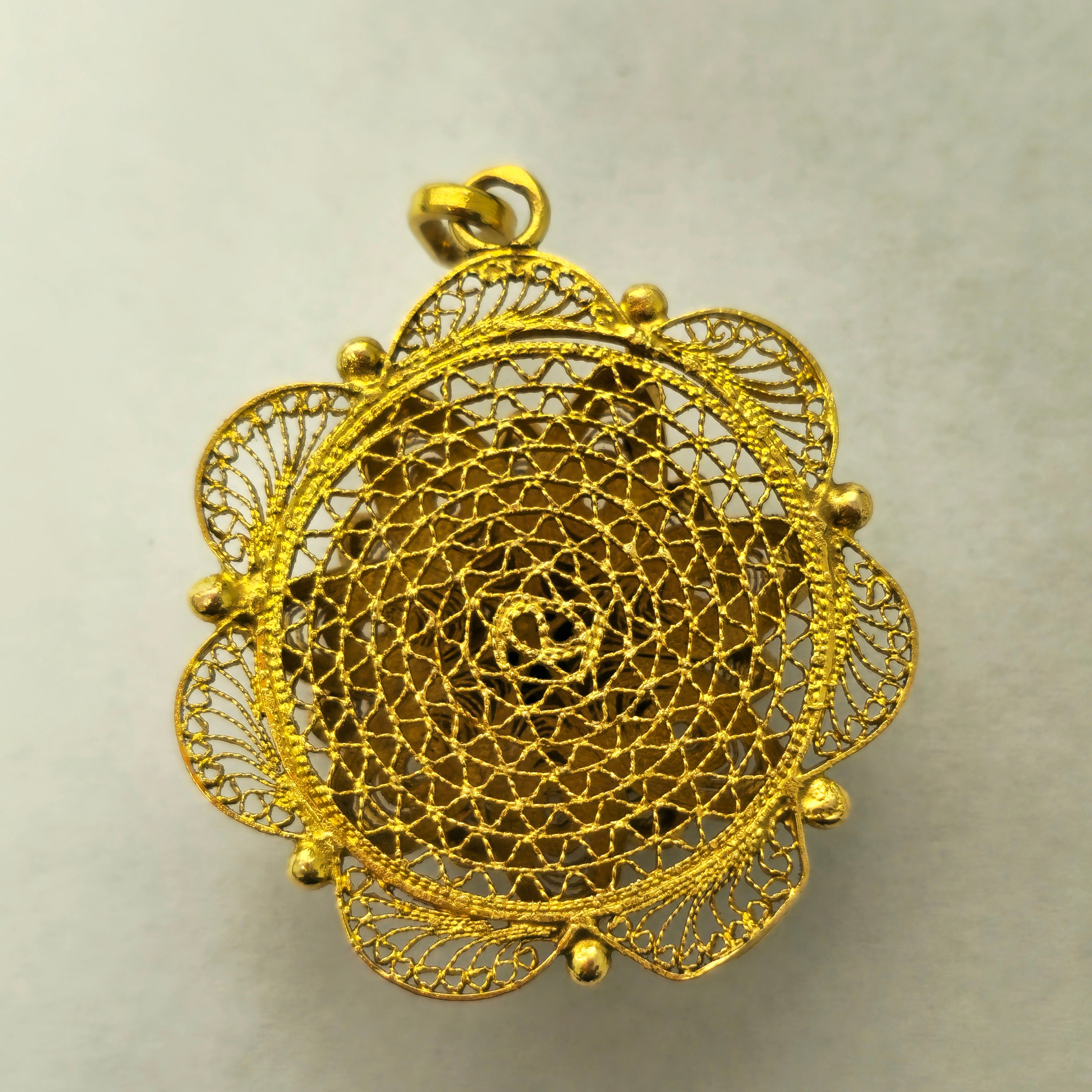 Collectible Natural 2.80 Carat Colombian Emerald Turkish Pendant