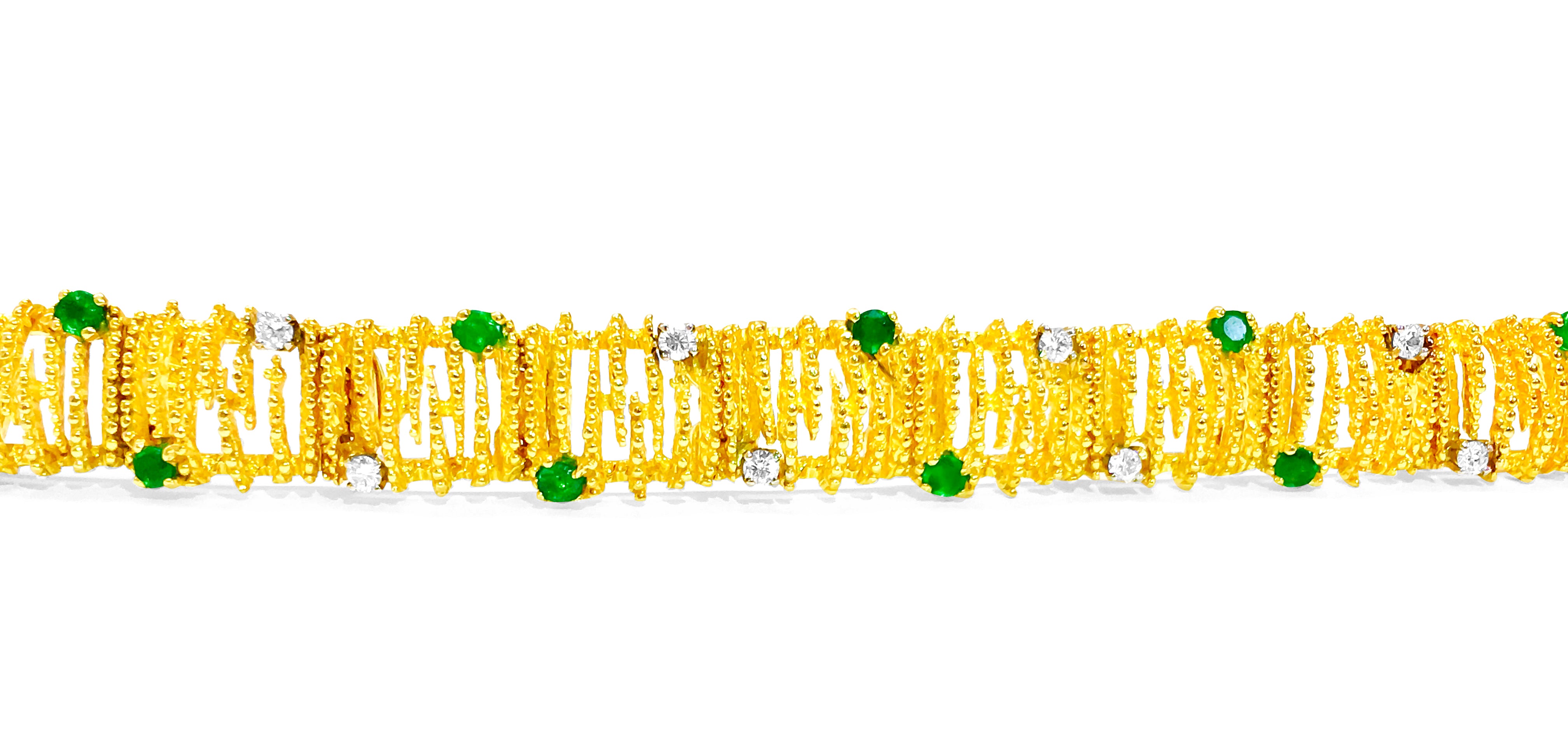 La Triomphe 18K Gold Emerald Diamond Bracelet