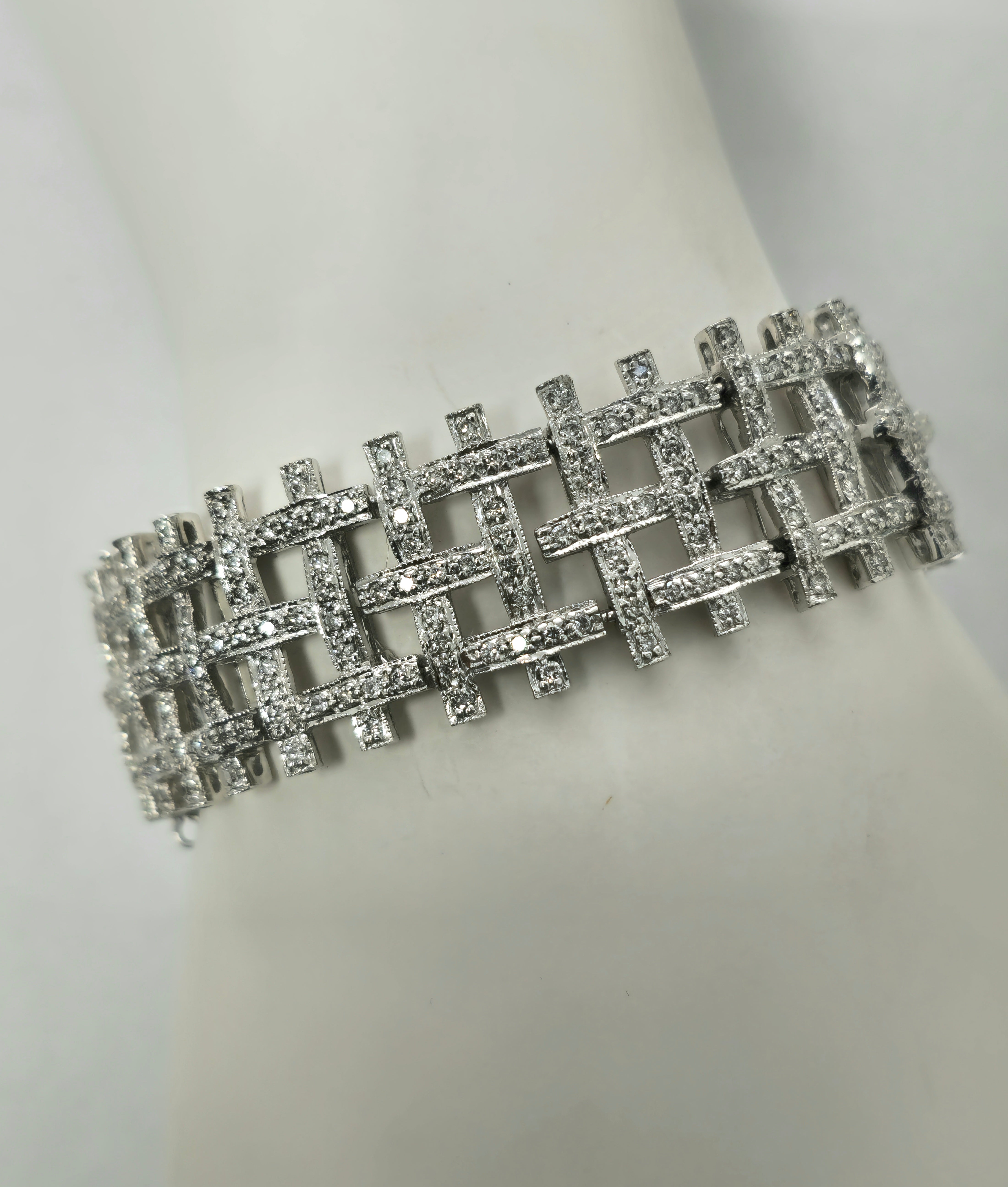 5 Carat Diamond Bracelet Set in 14k White Gold (GIA)
