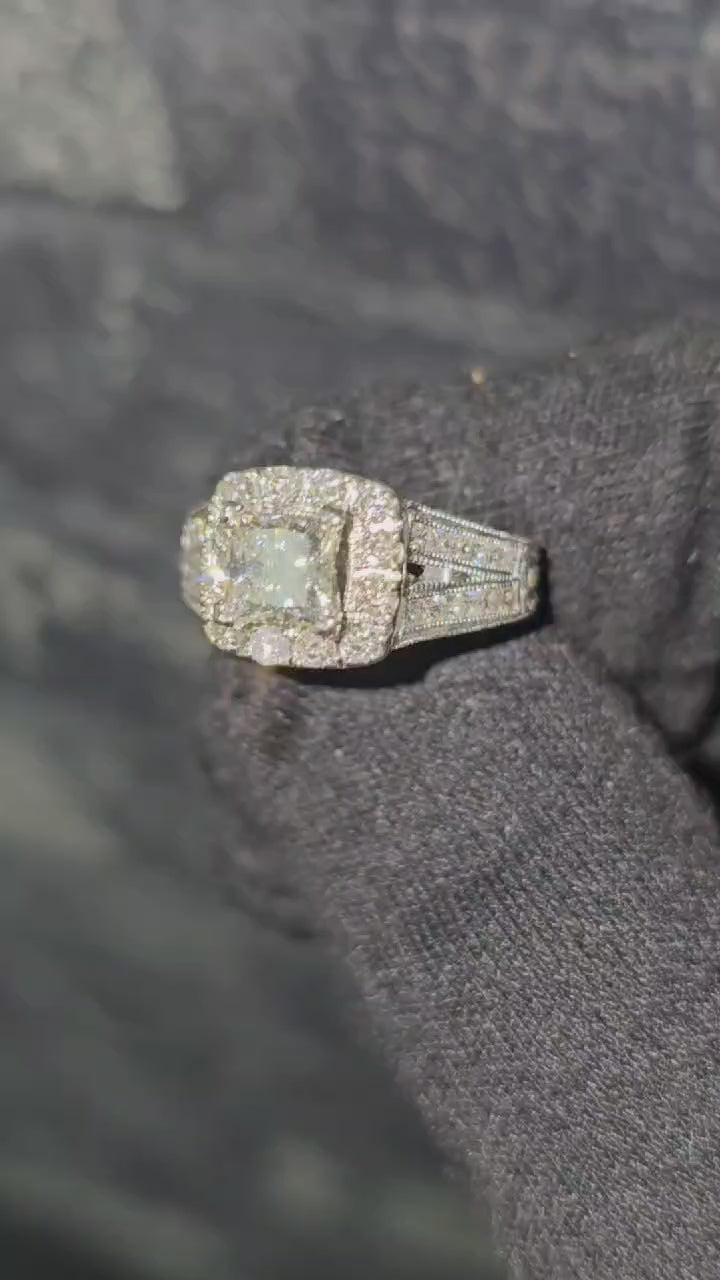 1.25ct Diamond Engagement Ring in 14k White Gold.