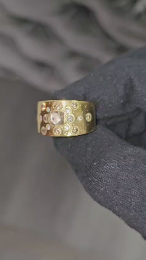 De Beers, 18K Yellow Gold & Rough Diamond Ring.