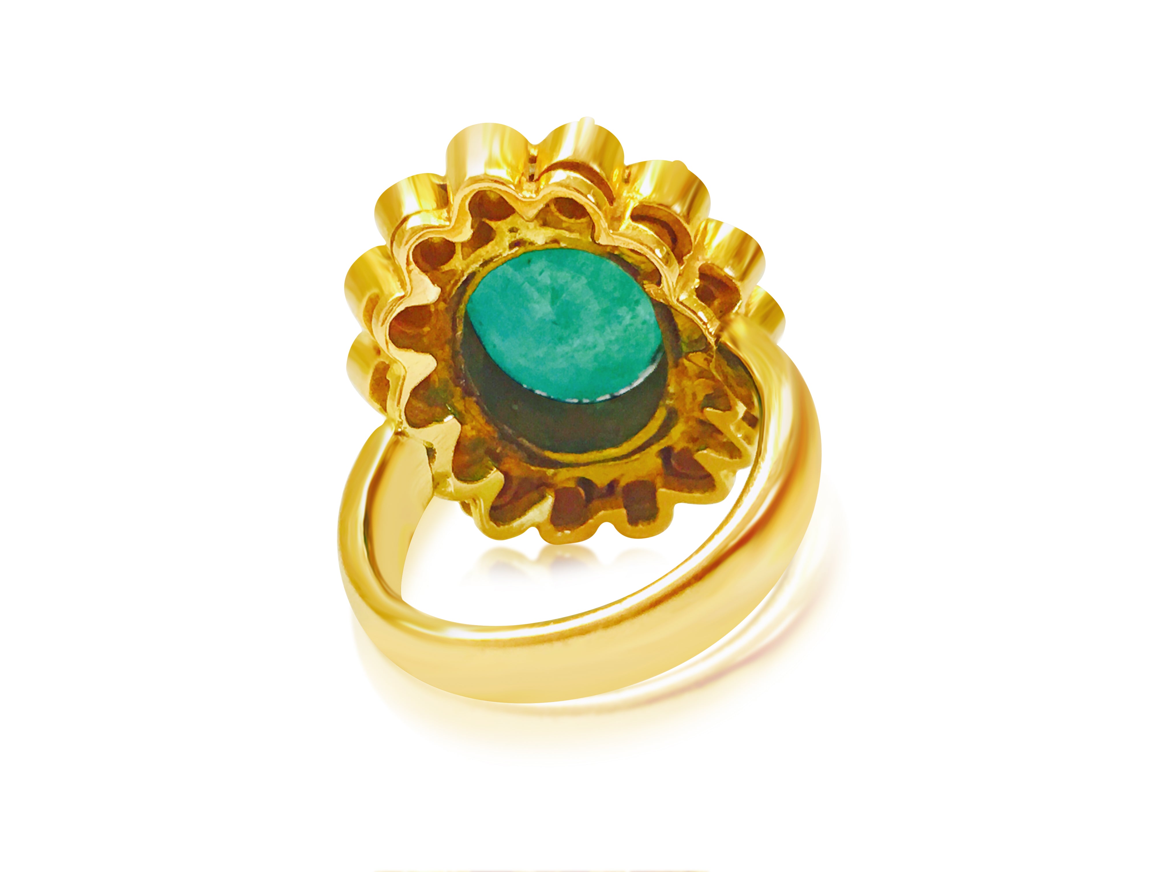 Vintage 18K, 5.50 CT Emerald & VS Clarity Diamond Ring - Prince The Jeweler vintage-18k-5-50-ct-emerald-vs-clarity-diamond-ring, Rings